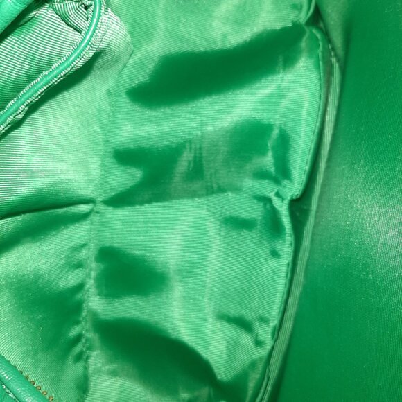 Melie Bianco Brigitte Woven Kelly Green Vegan Leather Bag - Picture 10 of 14